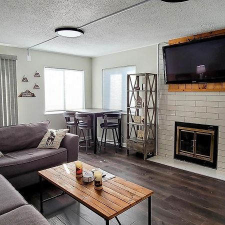 Summit View Condos ガトリンバーグ エクステリア 写真